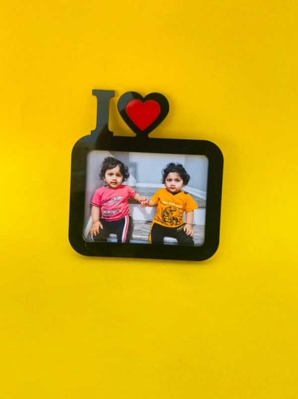 316d77c4-ce4f-4d38-8f96-a8b7afef09dd-pichi I Love Fridge Magnet - Bubbly Decors