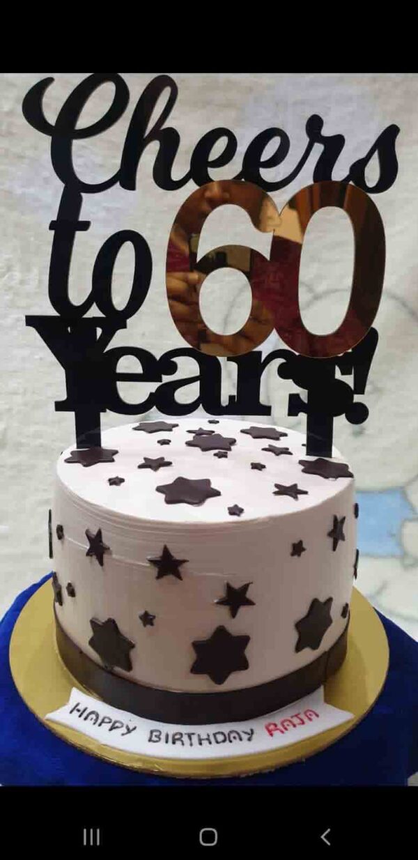 7dadddd1-96fa-44a7-b068-b3cf31b1dd09 Cake topper 60 years - Bubbly Decors