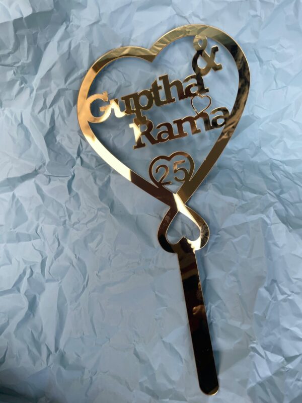 IMG_0244-pichi cake topper couple double heart - Bubbly Decors