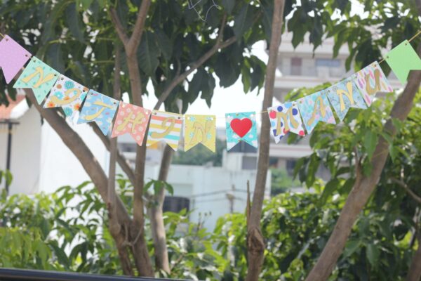 IMG_2017-pichi Banner Flag Model - Bubbly Decors
