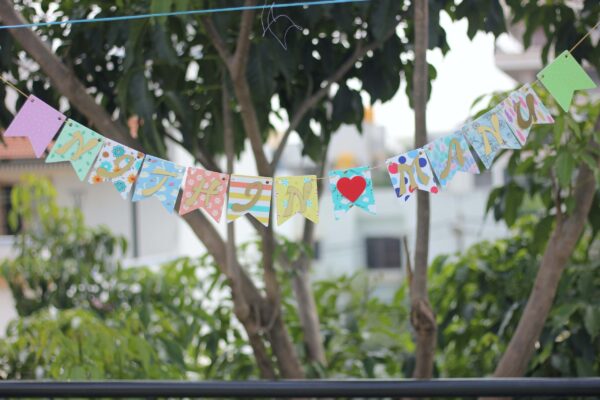 IMG_2018-pichi Banner Flag Model - Bubbly Decors