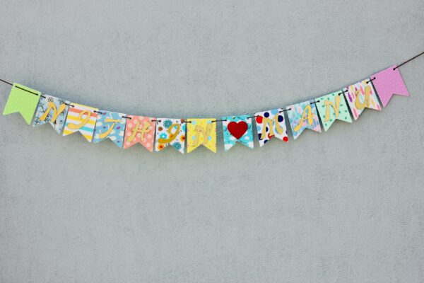 IMG_2037-pichi Banner Flag Model - Bubbly Decors