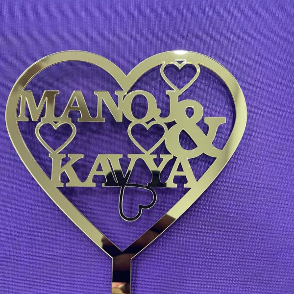 IMG_2285-pichi Cake topper heart couple names - Bubbly Decors