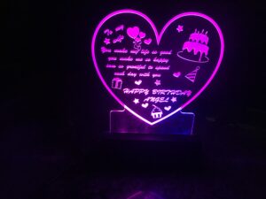 IMG_3151-pichi Light glow stand Heart shaped - Bubbly Decors