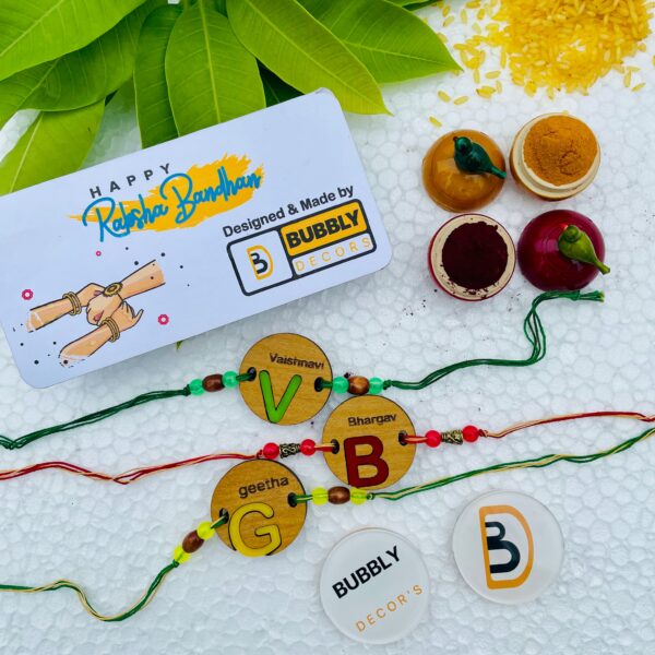 IMG_3538-pichi_a6e59dfc-d551-4603-b2e4-52198ac0d0f3 Rakhi combo Name Board for Brother - Bubbly Decors