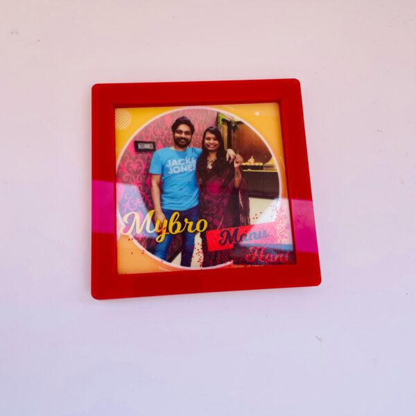 IMG_3937-pichi_2ac523d5-1070-48d0-8b55-8db7f613a87b Fridge magnet Depth frame - Bubbly Decors