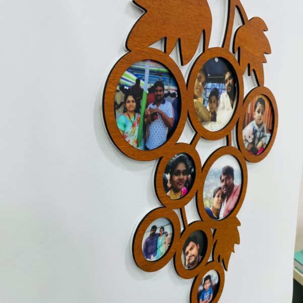 IMG_4174-pichi Grapes photo frame - Bubbly Decors