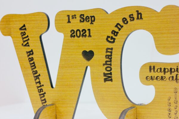 IMG_4497-pichi Wooden logo for couples - Bubbly Decors
