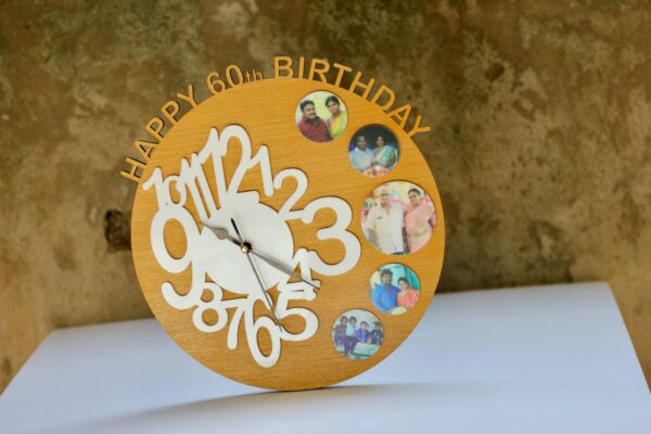 IMG_4519-pichi wood clock - Bubbly Decors