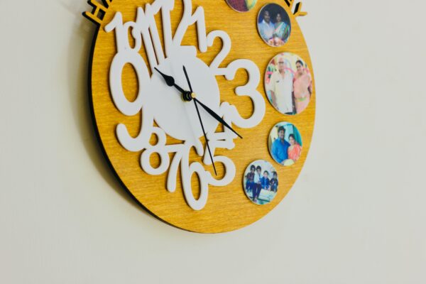 IMG_4535-pichi wood clock - Bubbly Decors