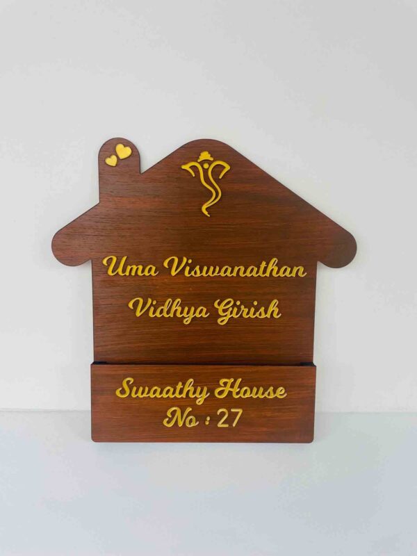 Home shape shelf name board - Bubbly Decors