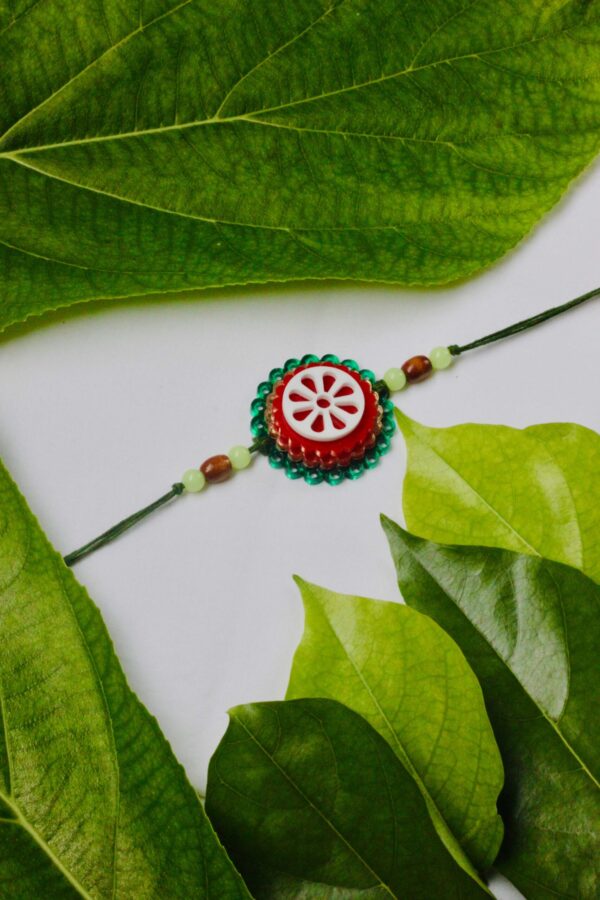 IMG_7330_b5cec6d7-6f99-4a52-adfd-ef8362a27416 Classic Rakhi - Bubbly Decors