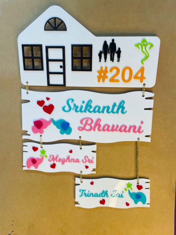 IMG_7611-pichi Name Board Family Acrylic - Bubbly Decors