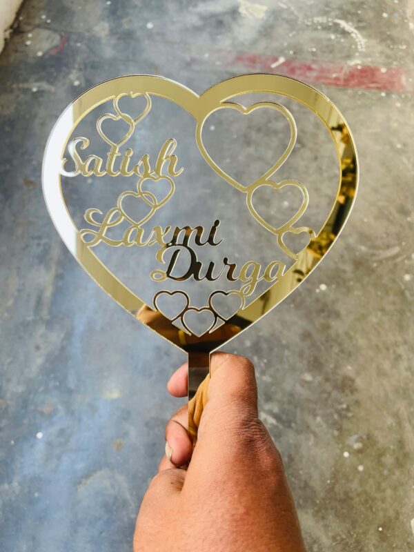 IMG_9521-pichi Cake topper heart couple names - Bubbly Decors