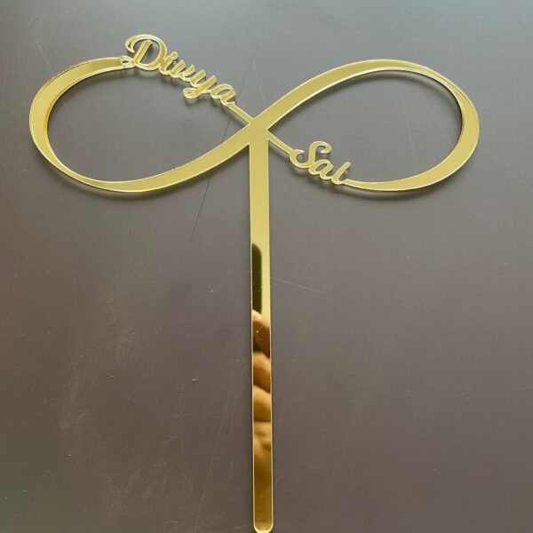 IMG_9707-pichi cake topper infinity symbol with names - Bubbly Decors