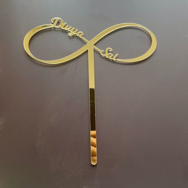 IMG_9710-pichi cake topper infinity symbol with names - Bubbly Decors