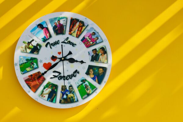 image_55773d5e-35df-4810-9bf3-8e665822fc9b Wall clock 12 photos - Bubbly Decors