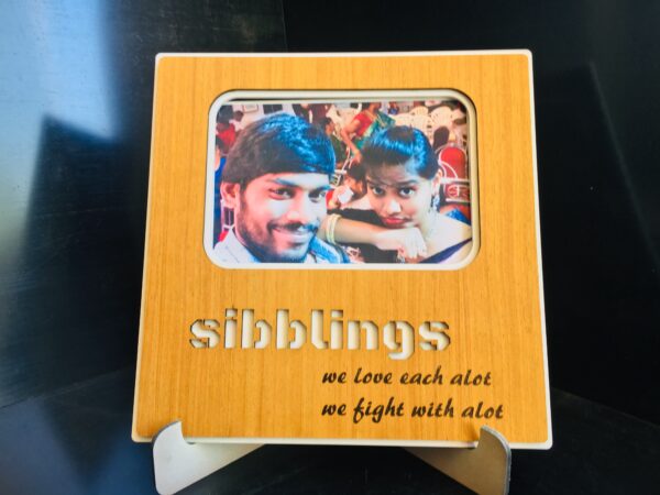 image_862c74f3-25fa-46a6-a0de-96917f3fb3d6 Siblings frame - Bubbly Decors